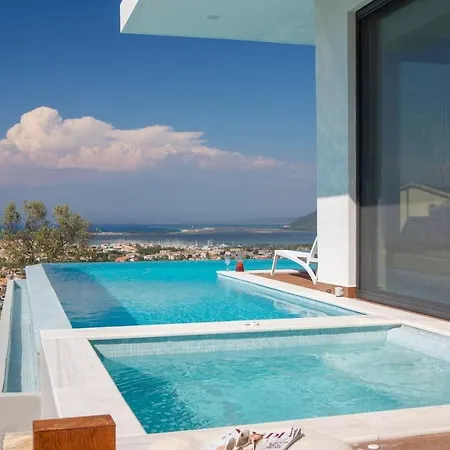 Luxurious & Modern All Inclusive Villa Pefkochori